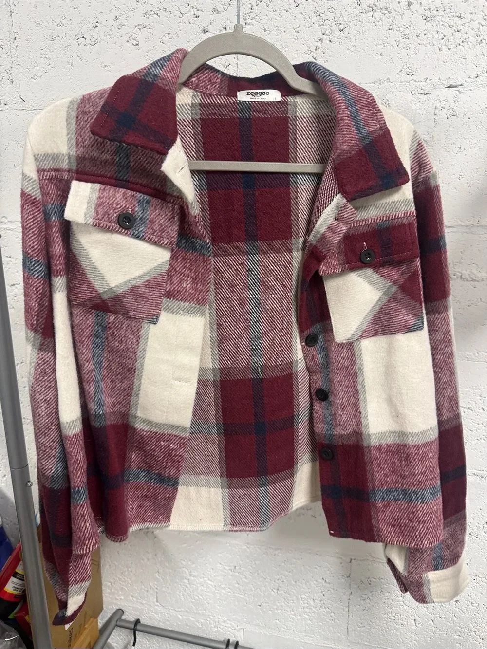 zeagoo Plaid Utility Shacket Jacket - Burgundy & Cream - NEVER WORN - Size Small